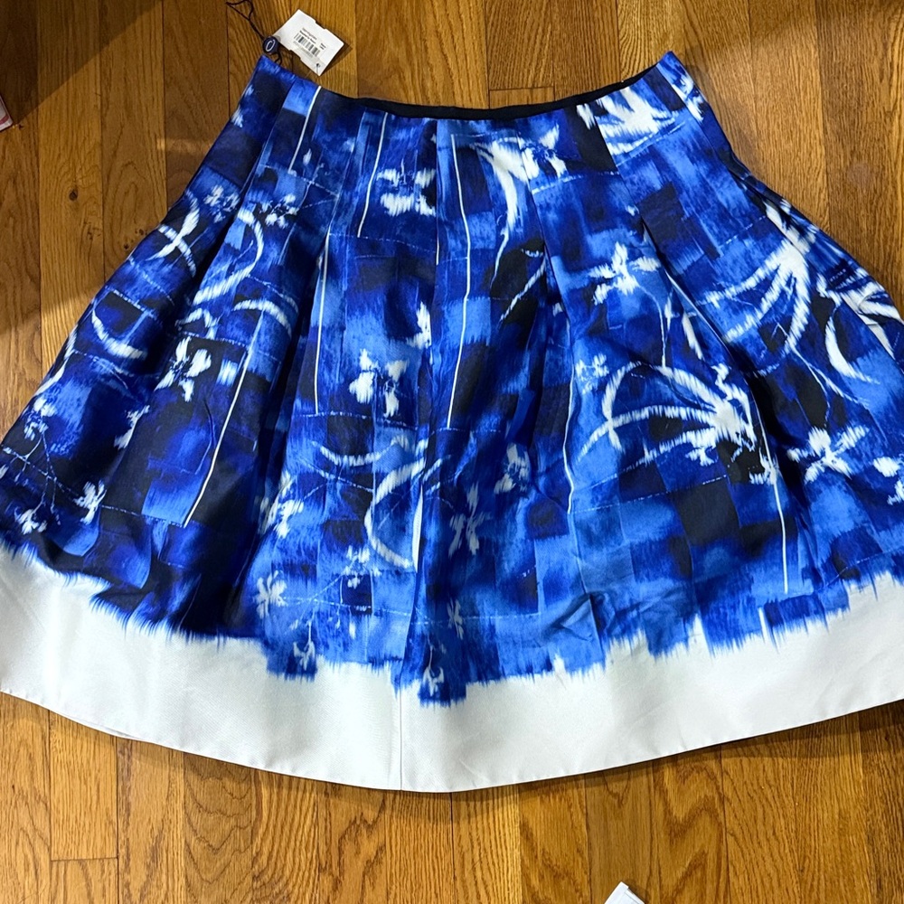 Oscar de la Renta Vibrant Blue and White Skater Skirt